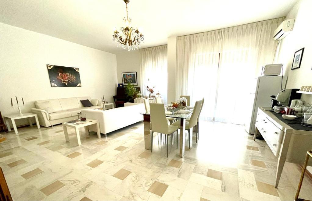 Rosa Dei Venti B&B Таранто Екстериор снимка